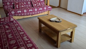 Uklassifisert bilde, 4 av 12, knapp