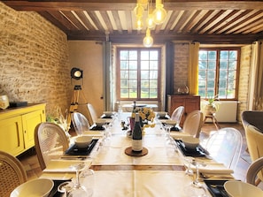 Casa exclusiva, baño privado (entière) | Restaurantes
