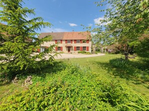 Exterior - Jardin des Sens (Éguilly)