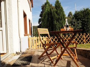 Apartment 2, excl. cleaning fee | Terrace/patio