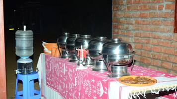 Colazione a buffet inclusa, servita tutte le mattine