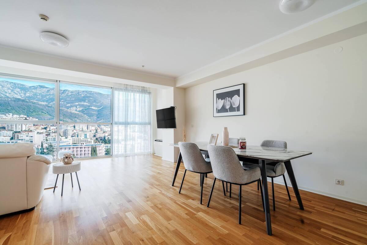 1 habitación, minibar y caja de seguridad en la habitación