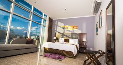 Hotel City Plaza & Suites