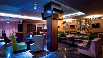 Lobby-Lounge
