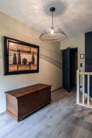 Standard Suite (Myrtille) | Room amenity - La Correrie (Le Mont Dieu)