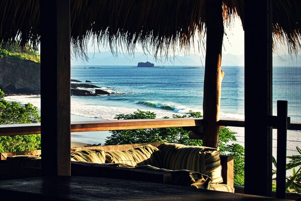 View from property - Costa Dulce Ecolodge and Retreat Center (San Juan del Sur)