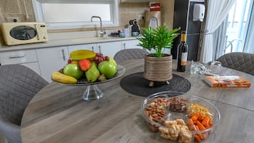 Premium bedding, free minibar, desk, laptop workspace
