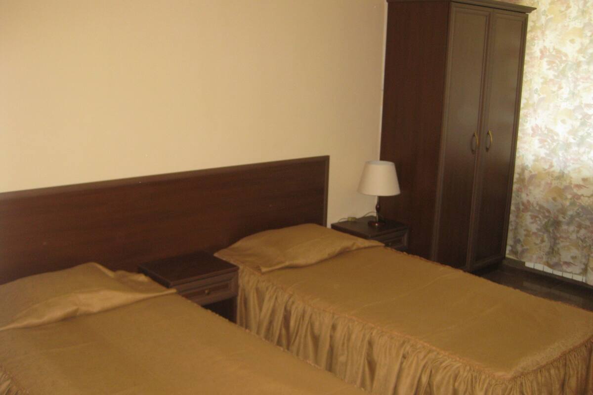 1 bedroom, desk, laptop workspace, iron/ironing board (on request)