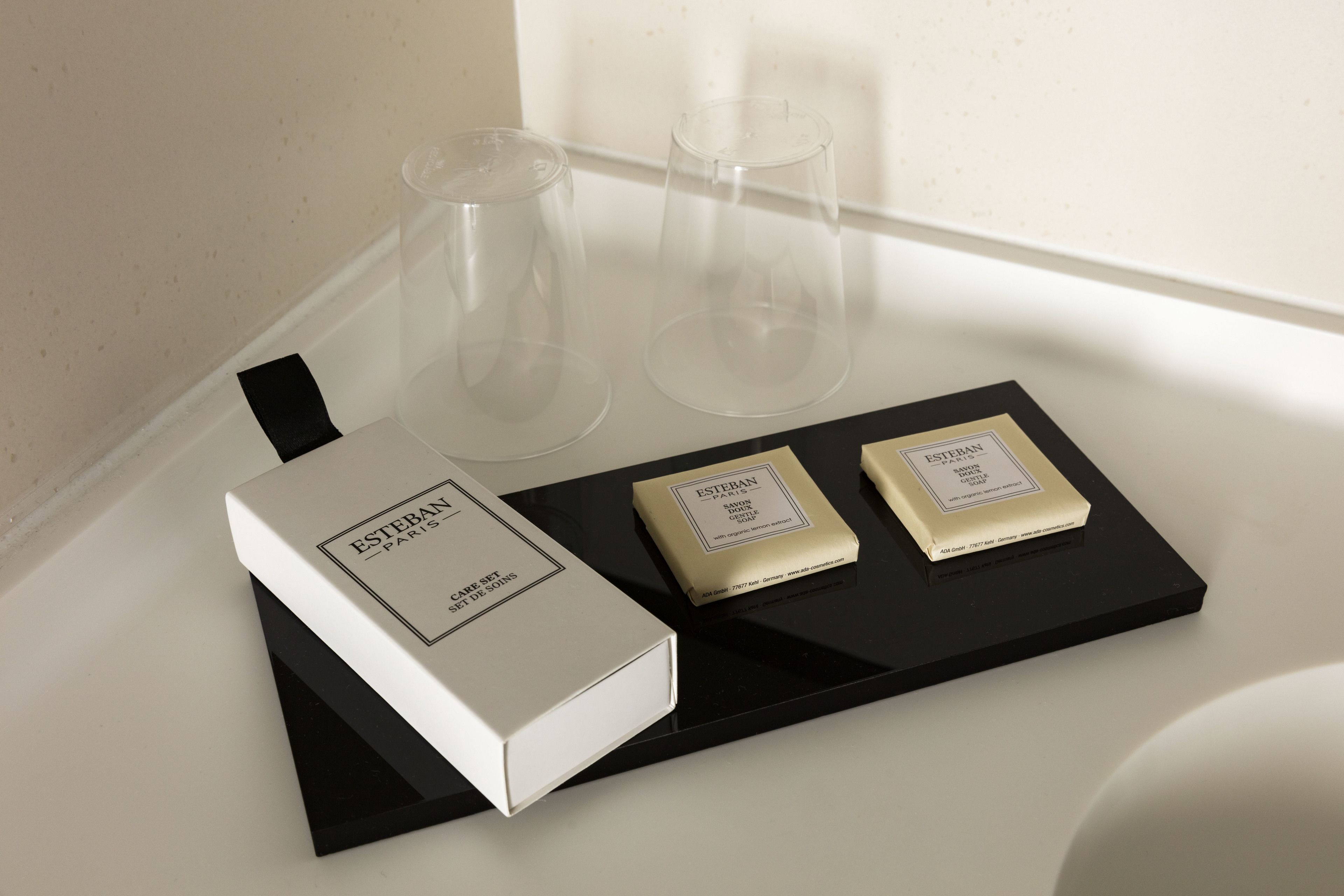 shower, free toiletries, hair dryer, slippers