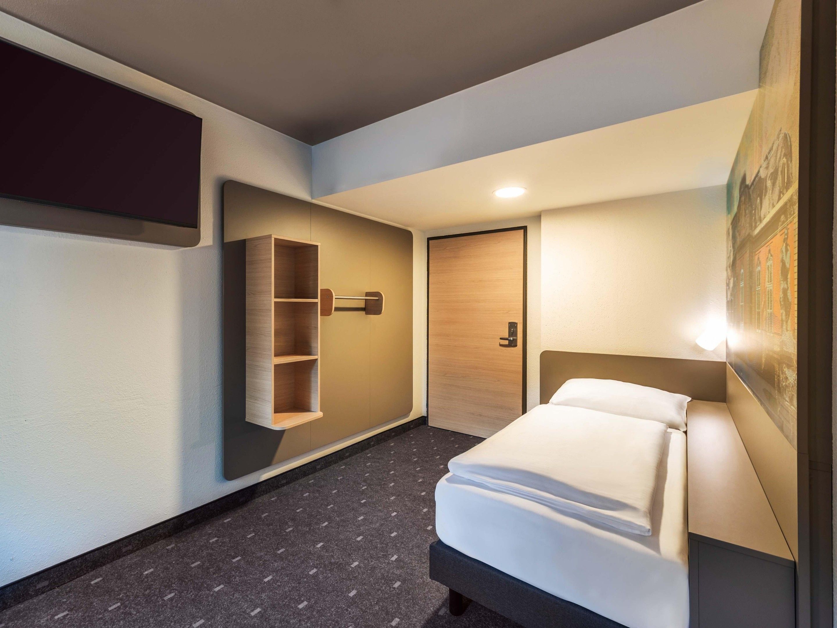 Foto - B&B HOTEL Düsseldorf-Hilden