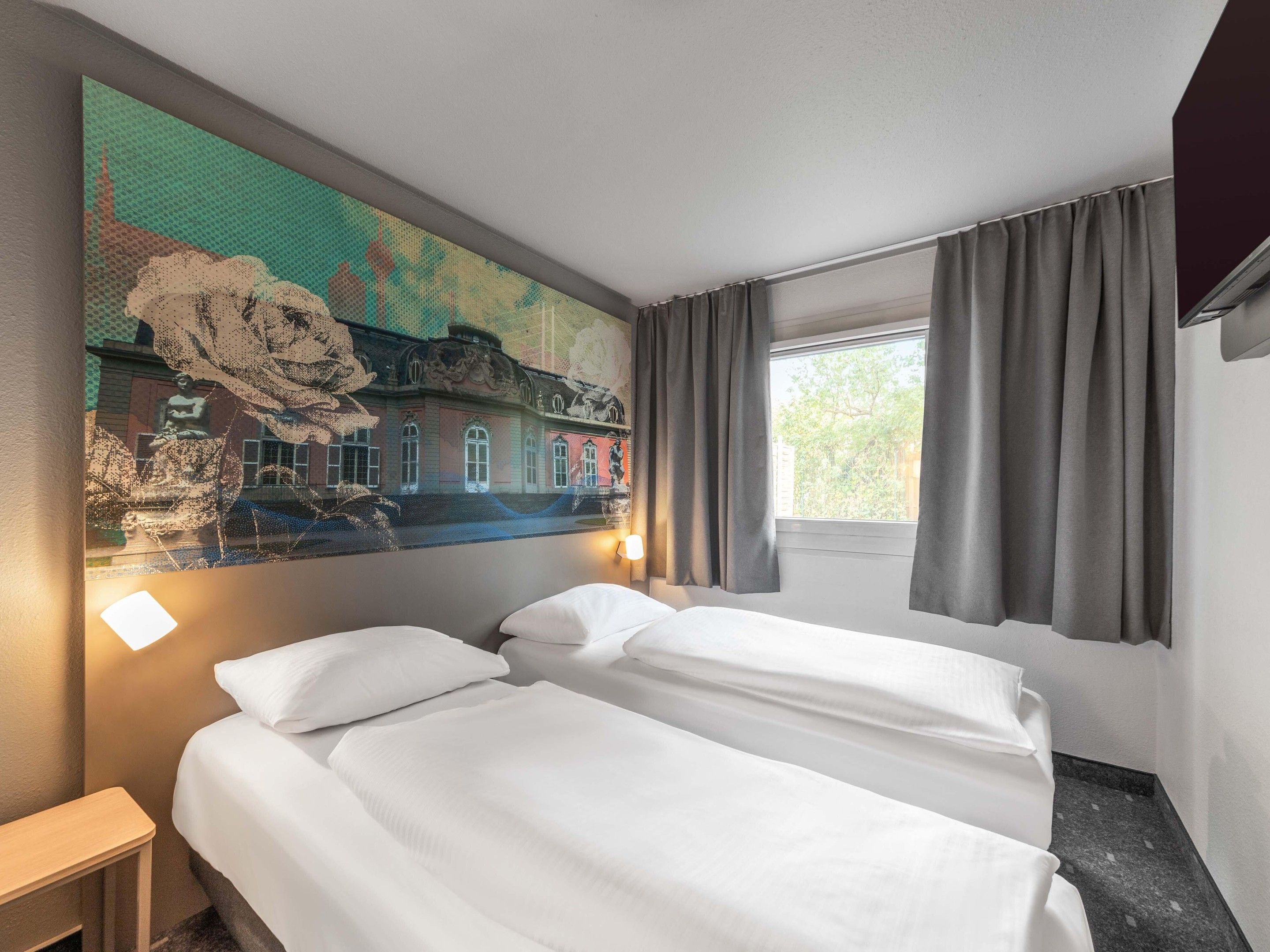 Foto - B&B HOTEL Düsseldorf-Hilden