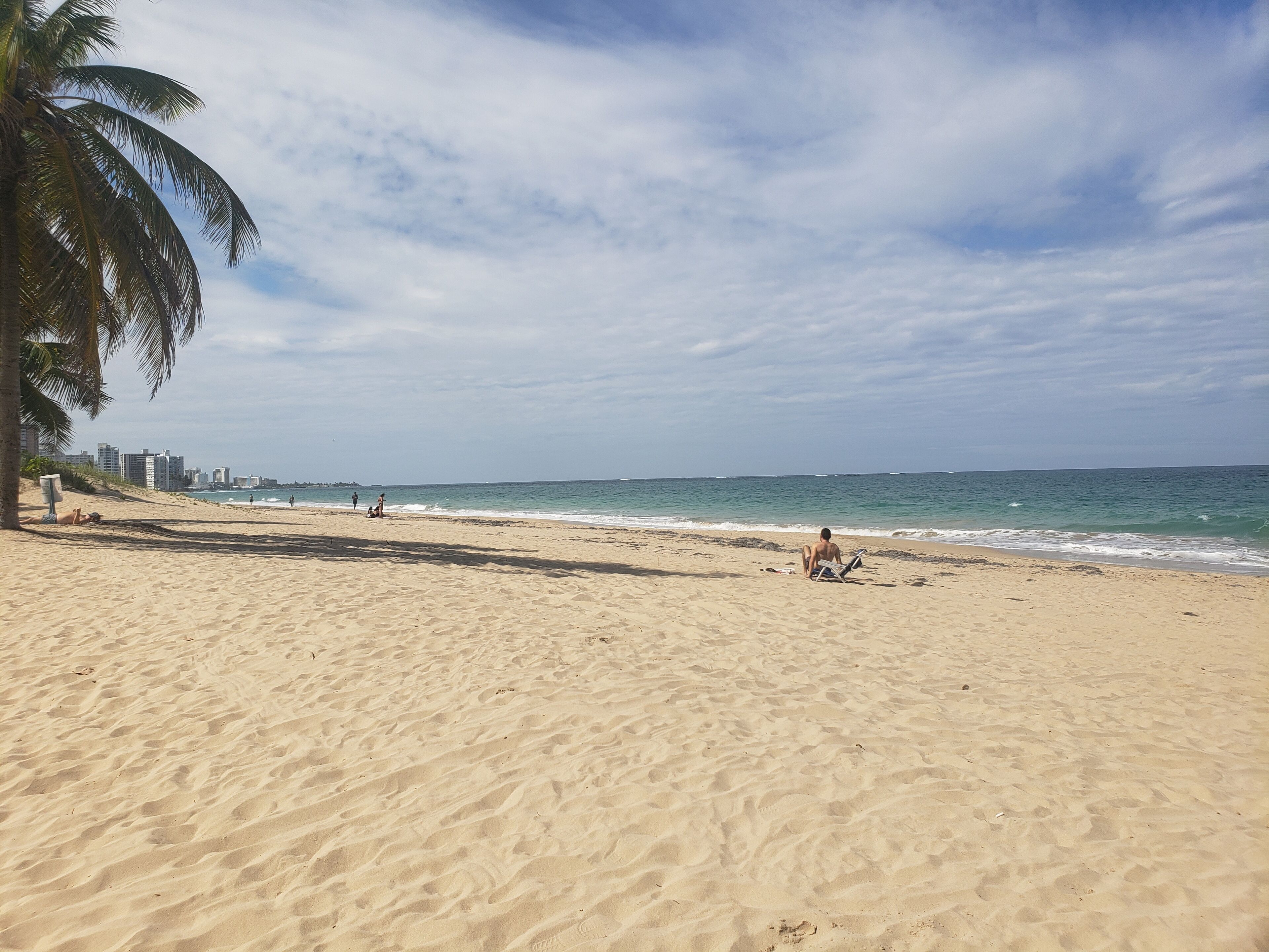 beach nearby, beach towels