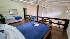 Casa família, cozinha americana, vista para o jardim | Roupas de cama de algodão egípcio, roupas de cama premium