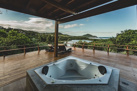 Premium Suite (Nupcial) | Private spa tub