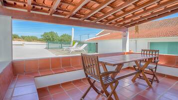 Villa familiar, 2 habitaciones (Casa da Eira) | Terraza o patio