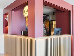 Lobby -  B&B HOTEL Mannheim-Friedrichsfeld (Mannheim)