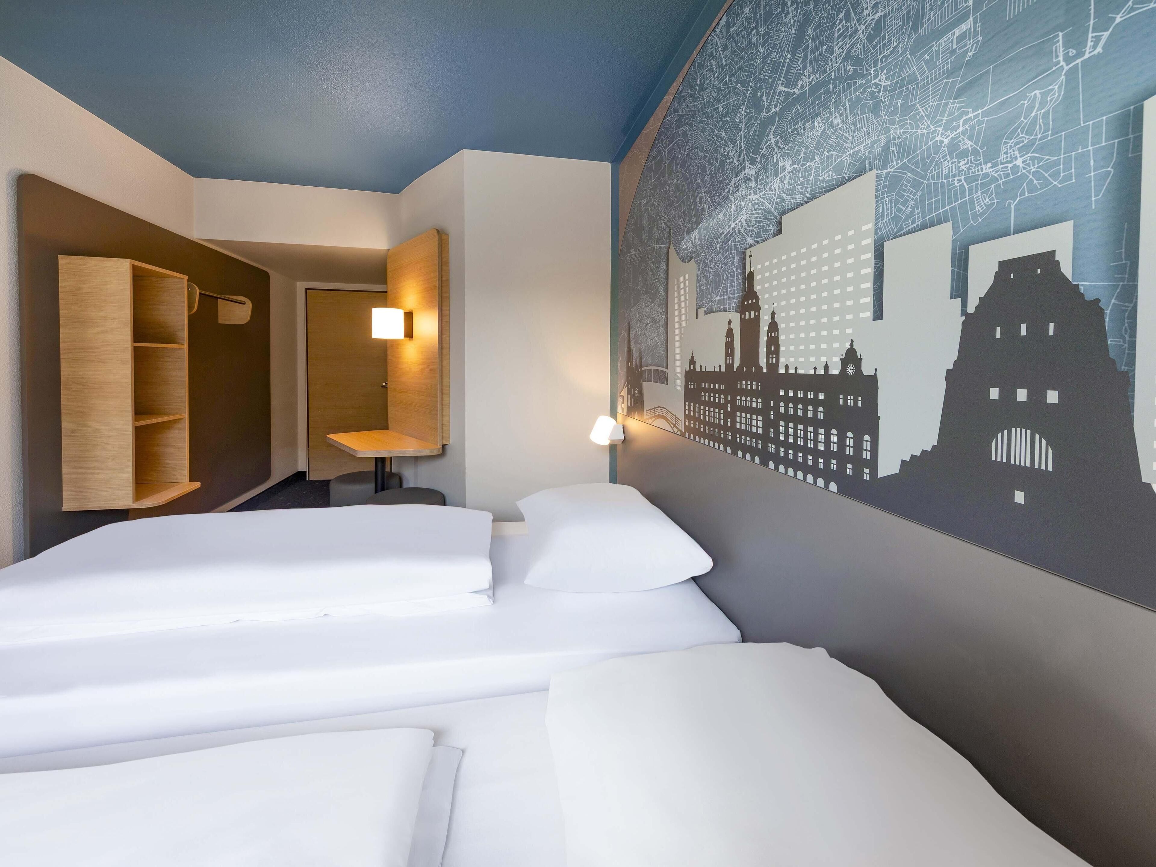 Double Room | Desk, blackout drapes, soundproofing, free WiFi