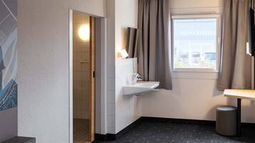 Skrivebord og wi-fi (inkludert)