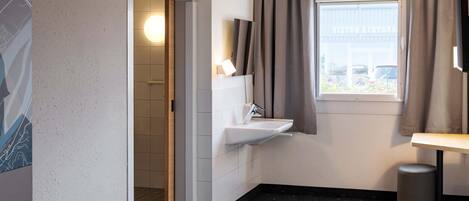 Escritorio y wifi gratis