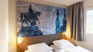 Escriptori i wifi gratuïta