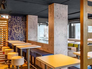 Dining - B&B Hotel Aachen-Nord (Aachen)