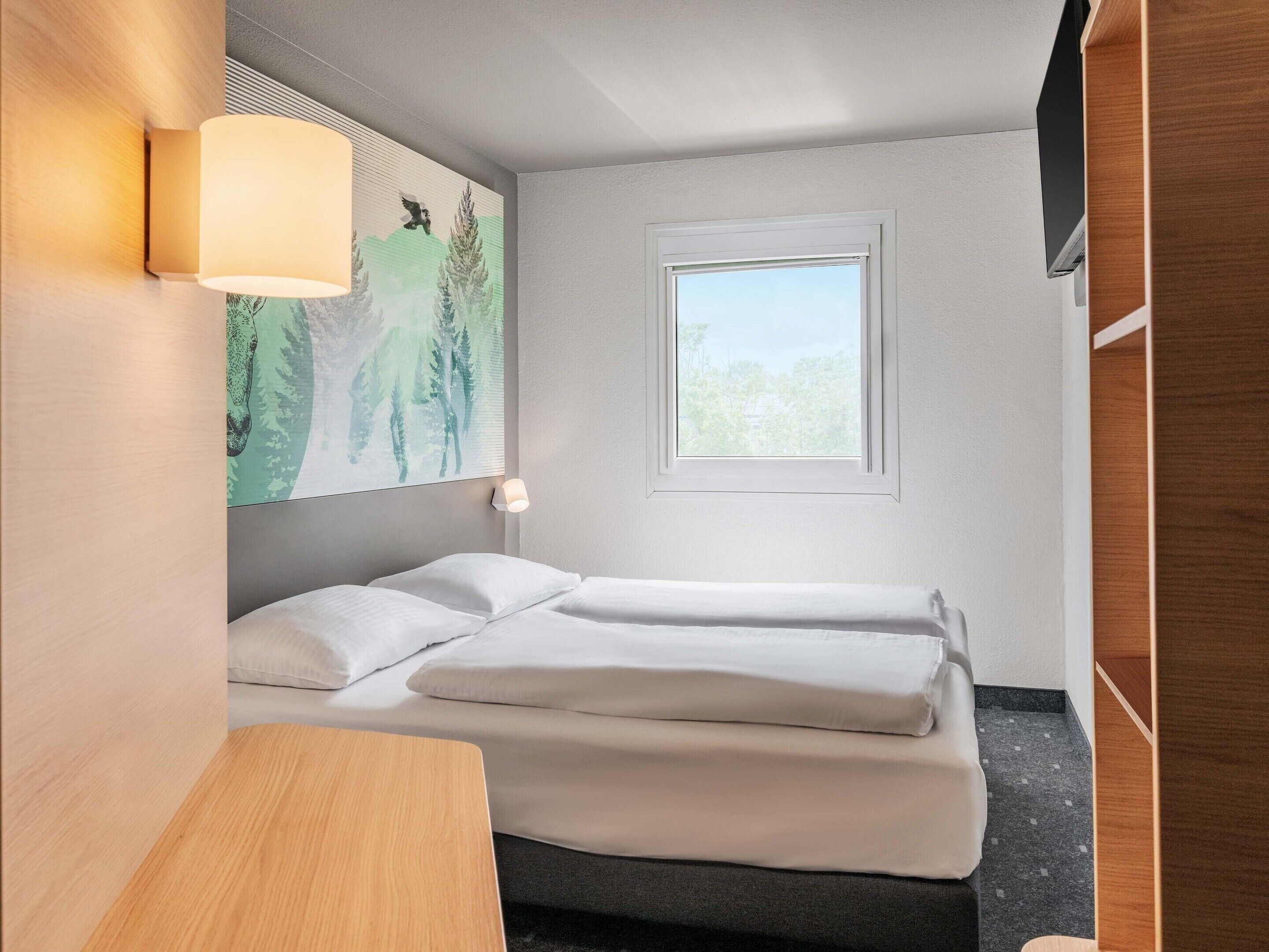 Foto - B&B HOTEL Erlangen-Tennenlohe
