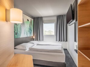 Double Room | Desk, soundproofing, WiFi (free) - B&B HOTEL Erlangen-Tennenlohe (Erlangen)