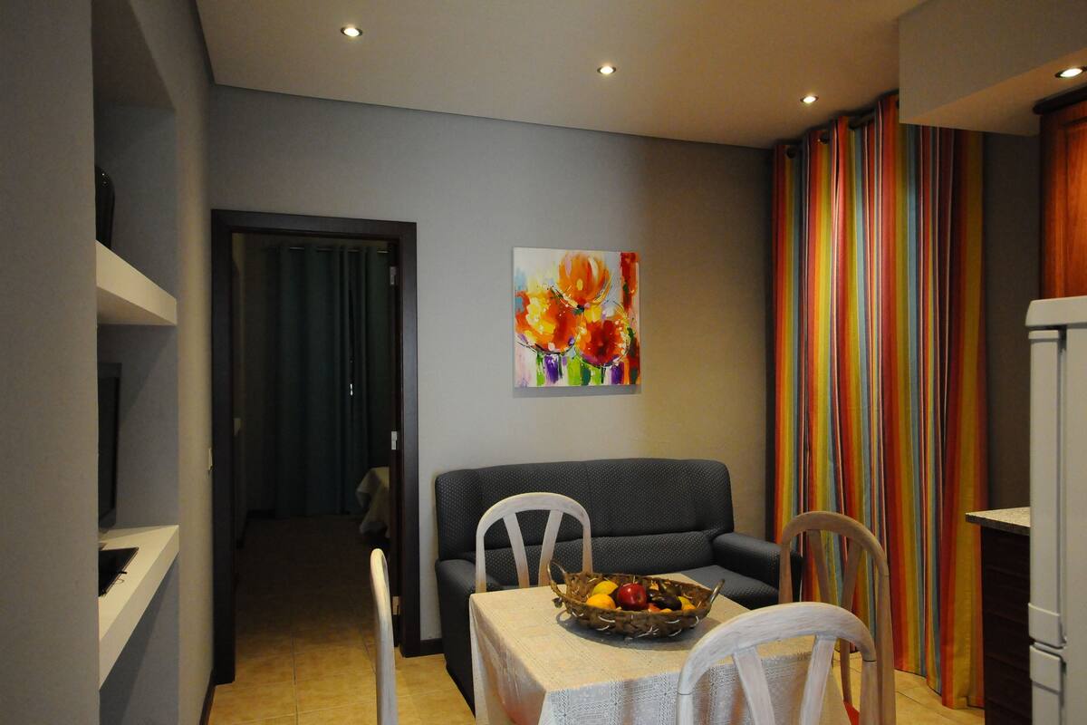 Apartment, 1 Bedroom | Blackout drapes, soundproofing, iron/ironing board (on request)