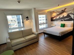Family Room, Multiple Beds | Minibar, in-room safe, desk, blackout curtains