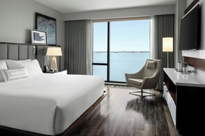 In-room safe, desk, laptop workspace, blackout drapes