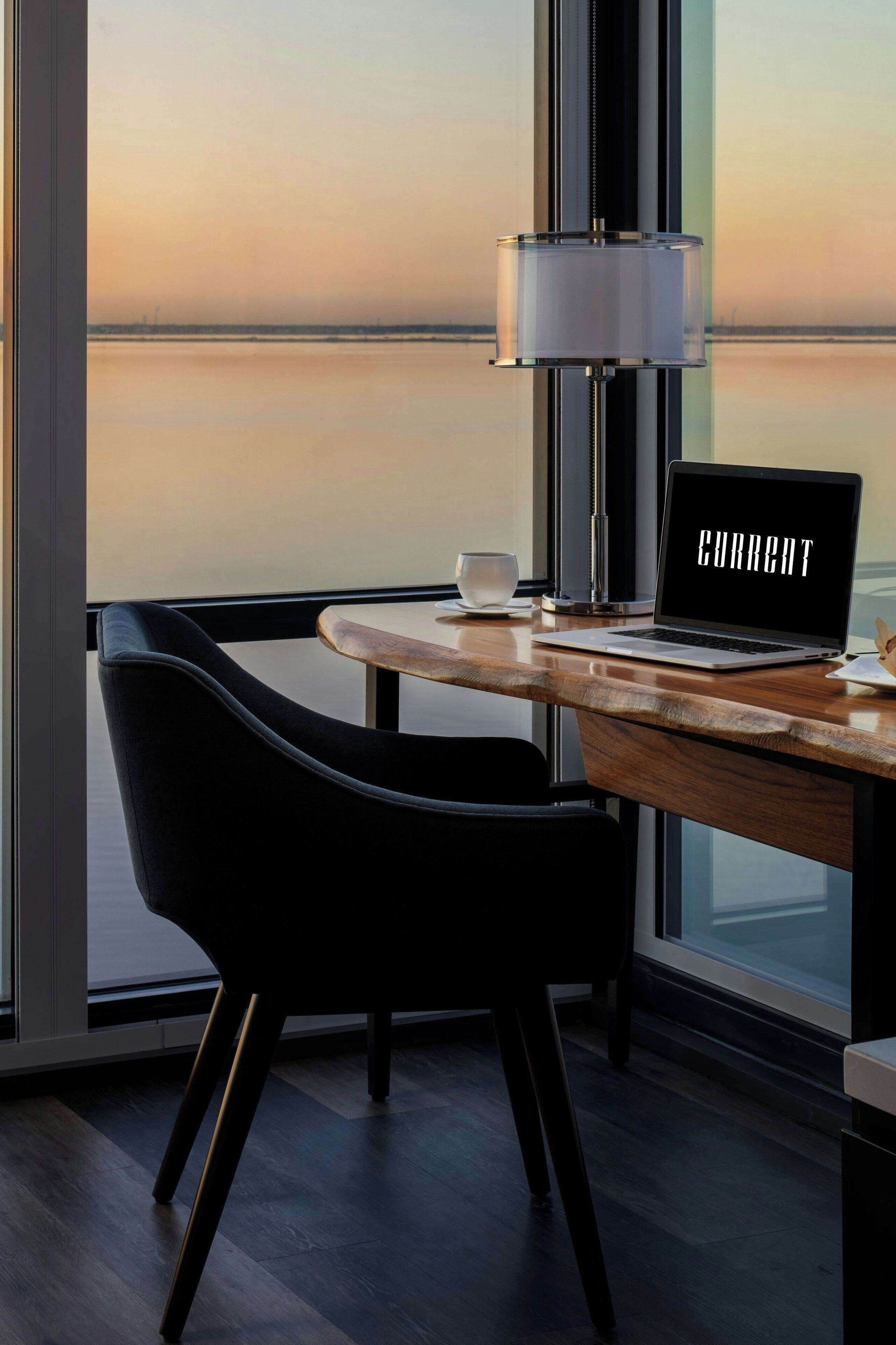 in-room safe, desk, laptop workspace, blackout curtains