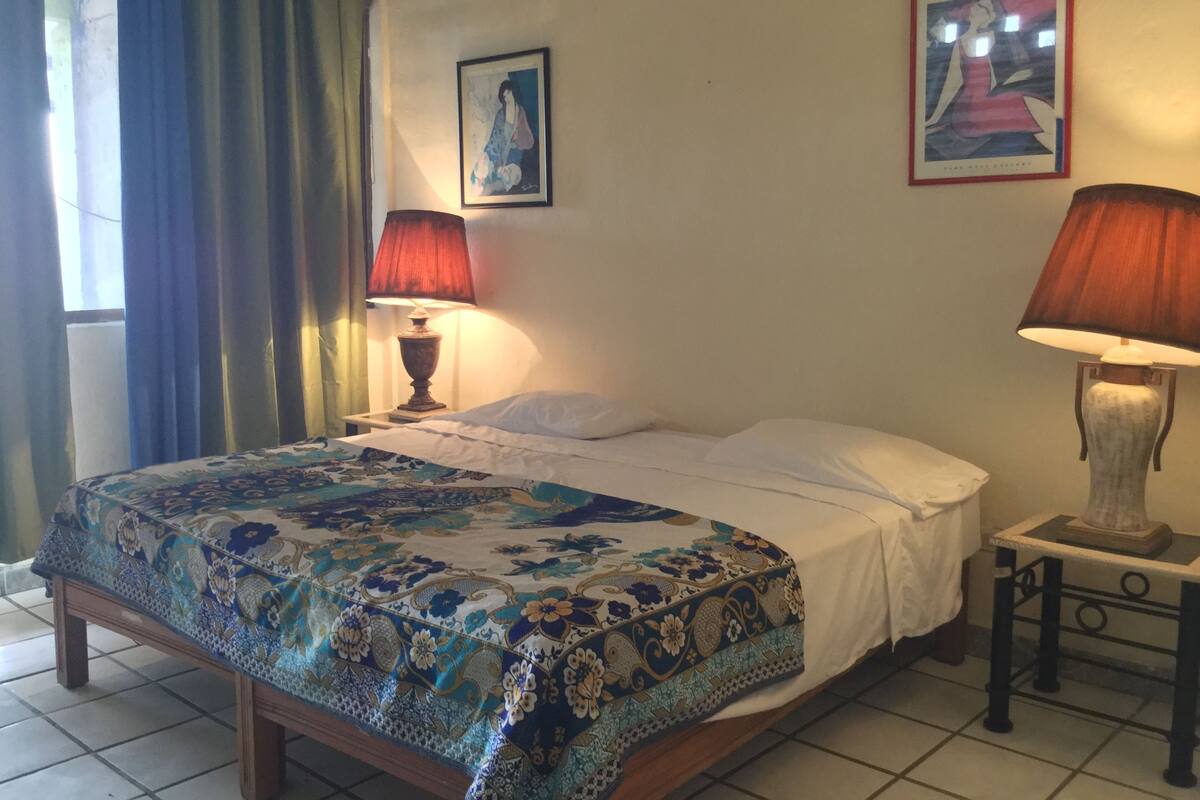 Condo 7 | Wifi gratis, decoración individual, mobiliario individual y ropa de cama