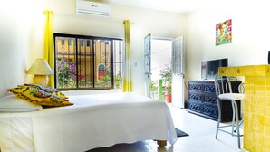 Condo (1) | Free WiFi, individually decorated, individually furnished, bed sheets - Condos Casa La Vida es Bella (Puerto Vallarta)