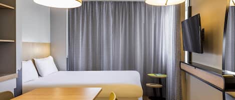 1 Schlafzimmer, Zimmersafe, Schreibtisch, kostenlose Babybetten