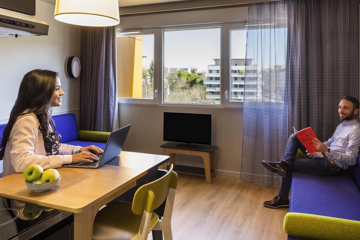 开间, 多张床 | 客房内保险箱、办公桌、免费婴儿床、免费 WiFi