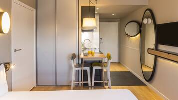 1 間臥室、客房內保險箱、書桌、免費搖籃/嬰兒床