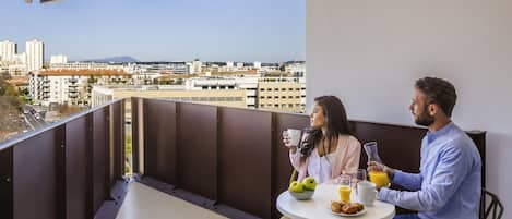 Studio for 4 persons with Balcony | 1 bedroom, in-room safe, desk, free cots/infant beds