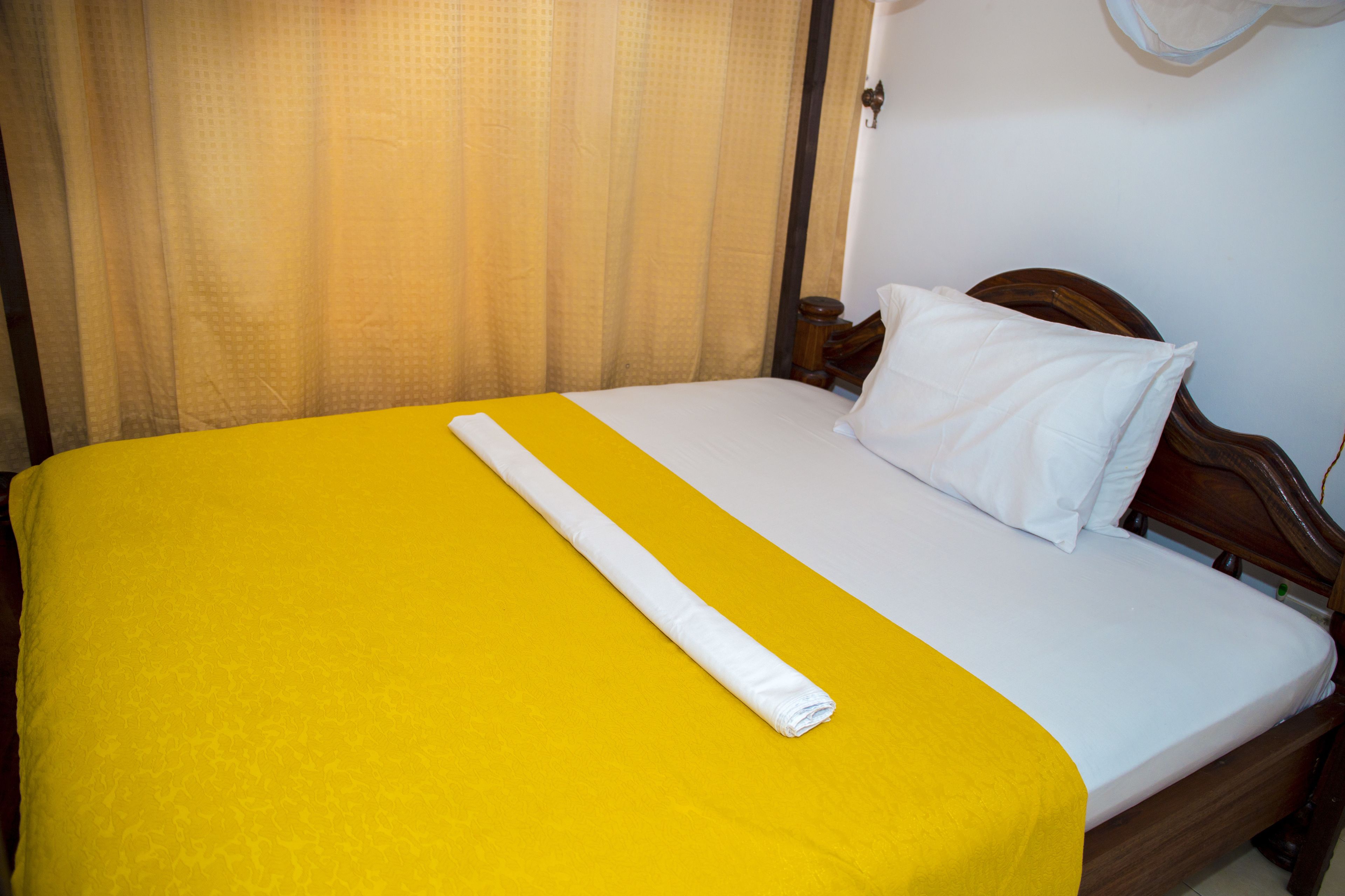 Deluxe Double Room | Desk, laptop workspace, blackout drapes, soundproofing
