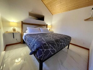 1 habitación, decoración personalizada y muebles diferentes