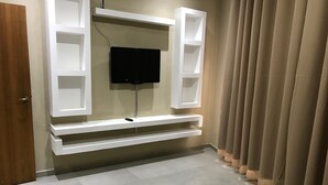 ファミリー アパートメント | 3 室のベッドルーム、遮光カーテン、WiFi (無料)、ベッドシーツ