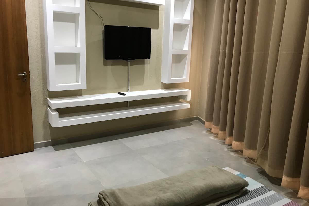 Appartamento familiare | 3 camere, tende oscuranti, Wi-Fi gratuito, lenzuola