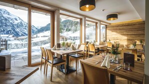 Unclassified image, 3 of 36, button - Naturhotel Lv Rchenhof (Mittelberg)