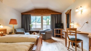 Unclassified image, 2 of 36, button - Naturhotel Lv Rchenhof (Mittelberg)