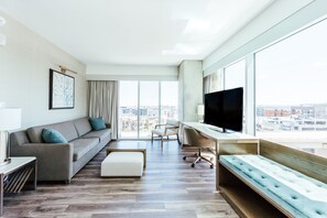 60-inch Smart TV with cable channels, TV, Netflix