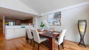 Dining - Shore To Please - comfort, cafes and beaches (Kiama)