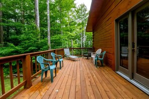 Property grounds - Dream Catcher - 2014 Cabin Mountain Road
Dream Catcher - Classic Cabin on Private 3 Acre Lot w/ Pond, Pet Friendly, Hot Tub (Davis)