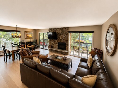 Riva Ridge 705 | 2BR Vail Village