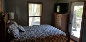 3 makuuhuonetta, silitysrauta/-lauta, Wi-Fi, vuodevaatteet