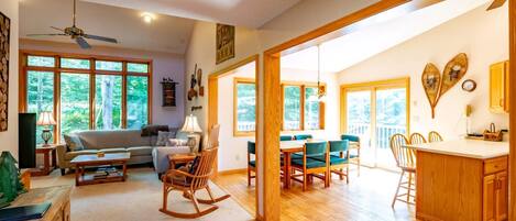 Cheminée, lecteur de DVD