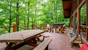 Ulkoruokailutilat
